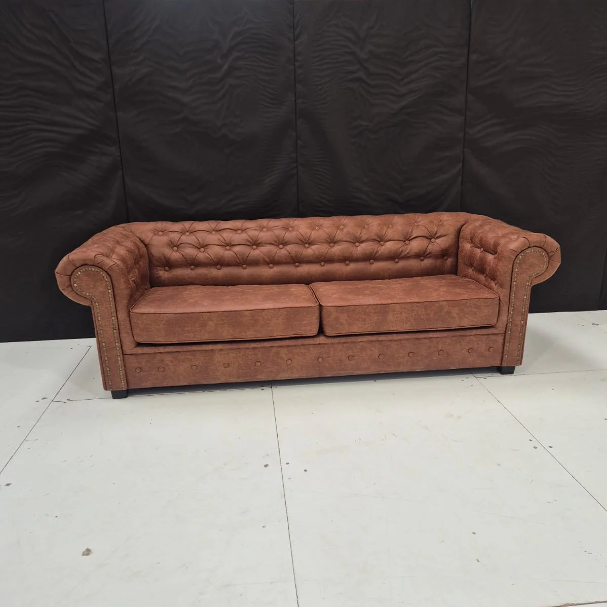 Haverly 3 Seater Chesterfield Sofa Bed - Image 3