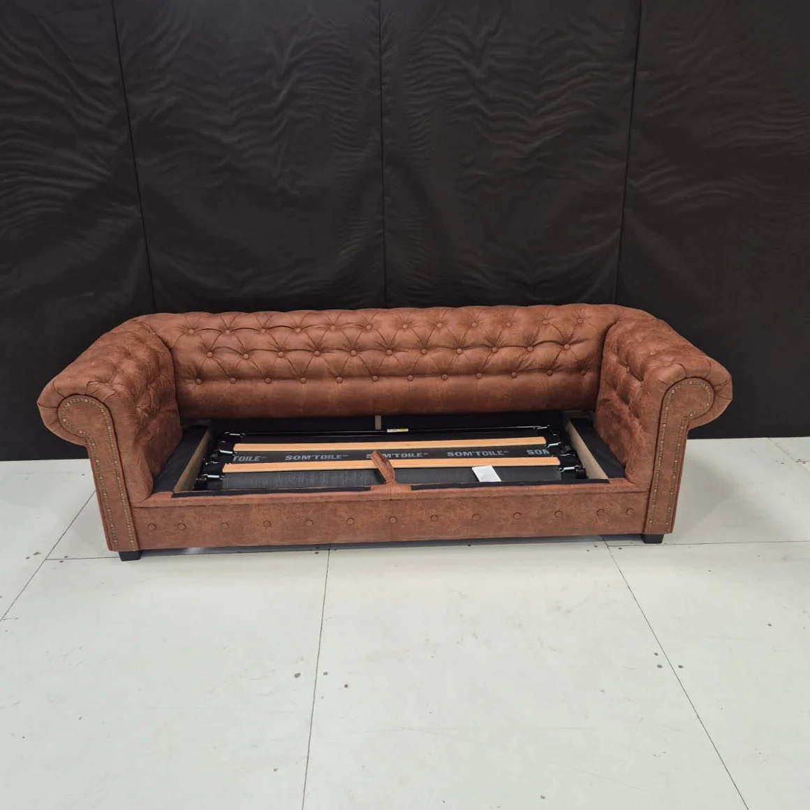 Haverly 3 Seater Chesterfield Sofa Bed - Image 6